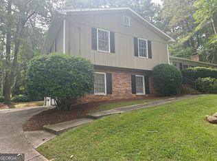 4273 Ipwich Ct, Snellville, GA 30039