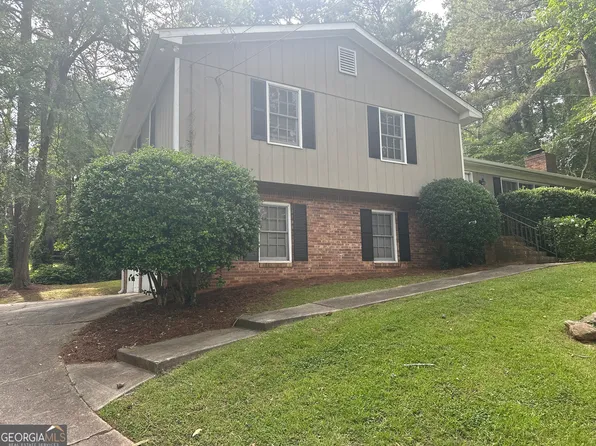 4273 Ipwich Ct, Snellville, GA 30039
