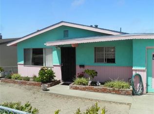 1461 Darwin St, Seaside, CA 93955