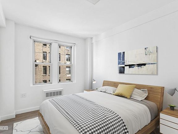 3rd image of 166 W 75th St APT 1201
