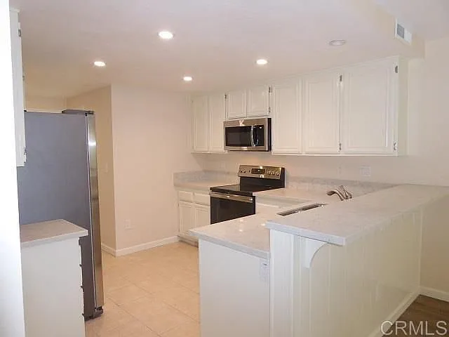 4705 Birchwood Cir — Photo 20