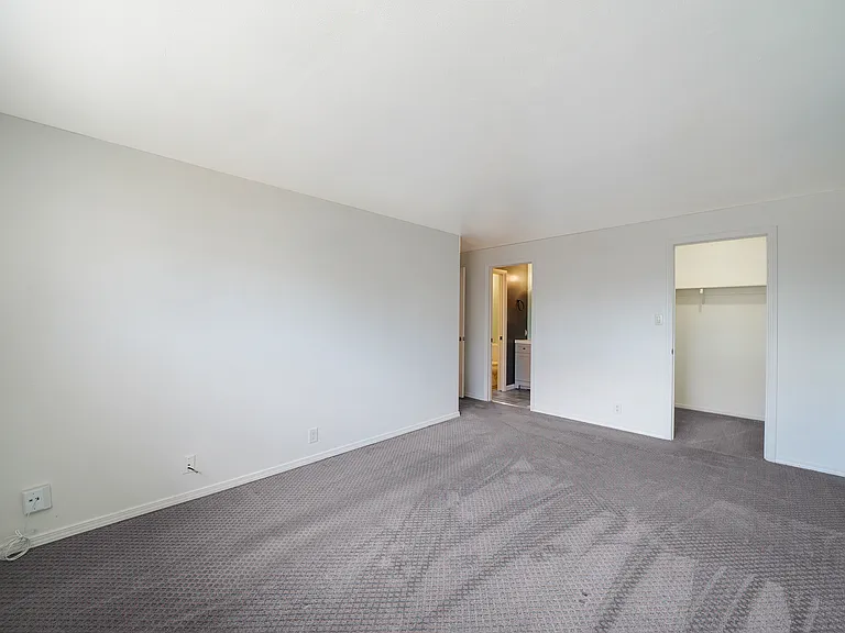 2283 Oppio St — Photo 23