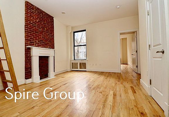 2nd image of 338 W 47th St APT 2C