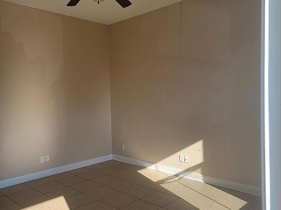 3rd image of 6060 Wickfield Dr