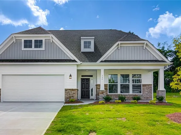 7835 Fairview Garden Trl, Clemmons, NC 27012