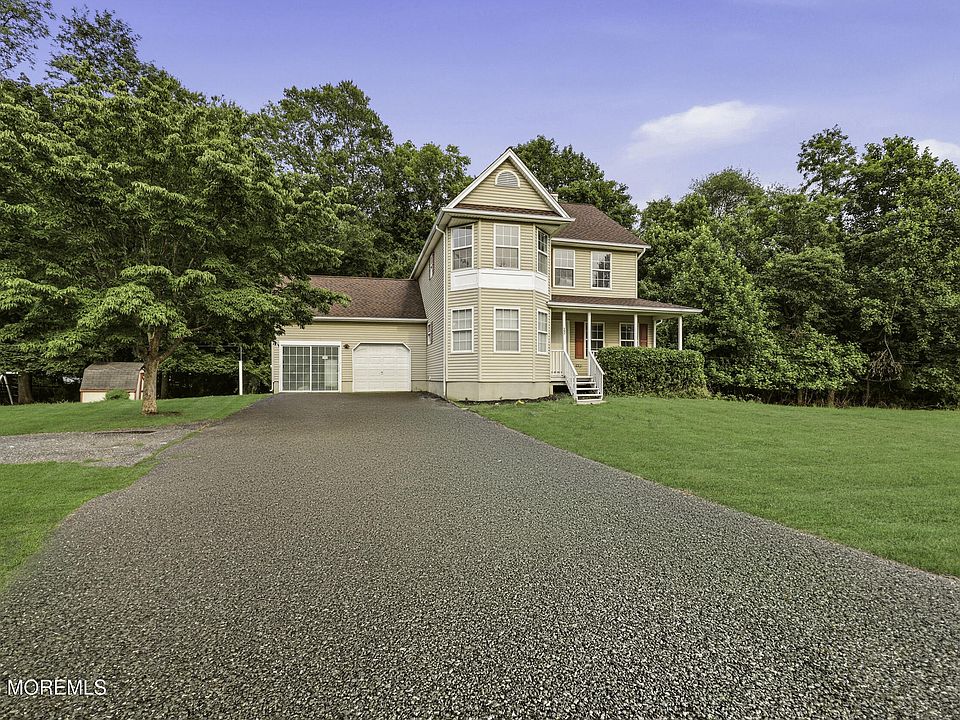 1st image of 297 Bartley Road