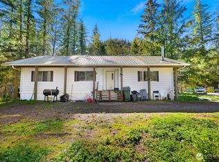 8536 Juniper Pl, Maple Falls, WA 98266