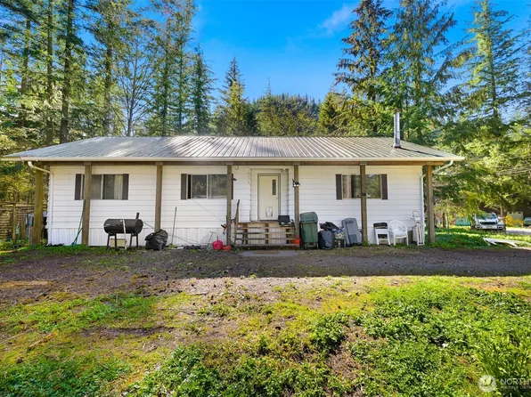 8536 Juniper Place, Maple Falls, WA 98266