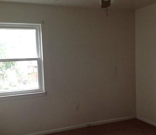 5th image of 2915 North Grv