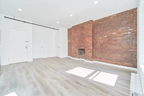 Rented by Living New York | media 5