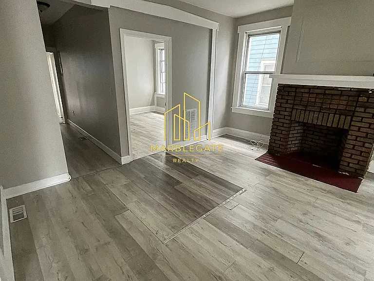 203 Renner Ave #11A — Photo 2