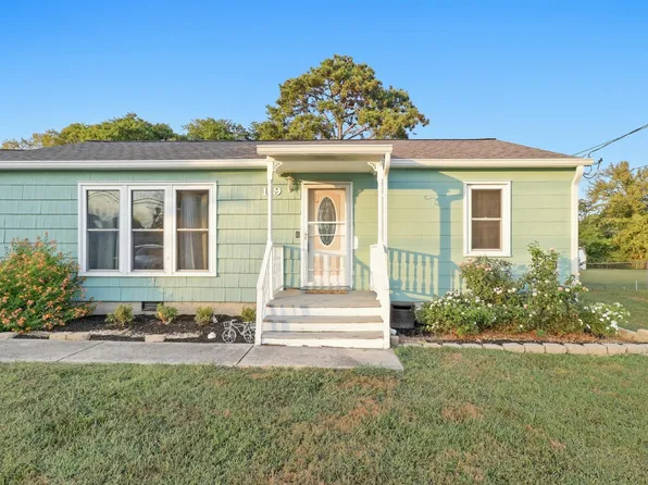 119 Gilbert Dr, Fort Oglethorpe, GA 30742
