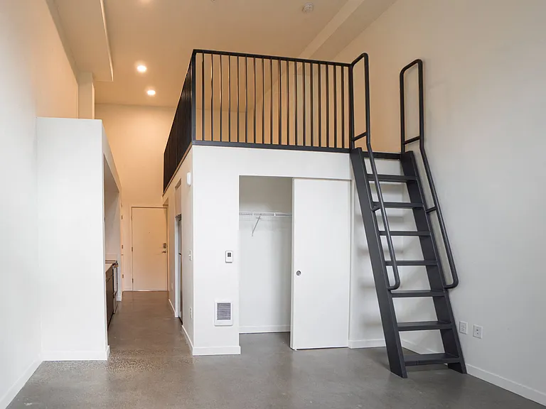 Ori Stone Way Apartments — Photo 19