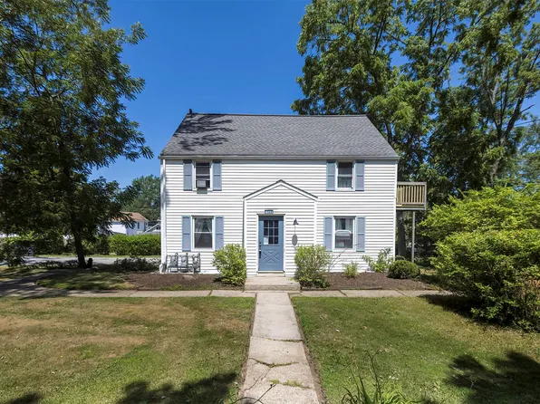 1334 Nicholson St, Erie, PA 16509