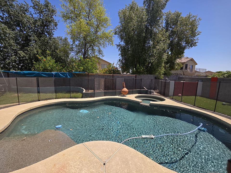 1st image of 20449 N 37th Ln