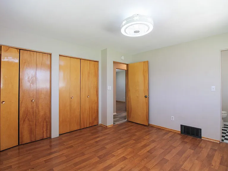 1500 Woodbury St — Photo 11