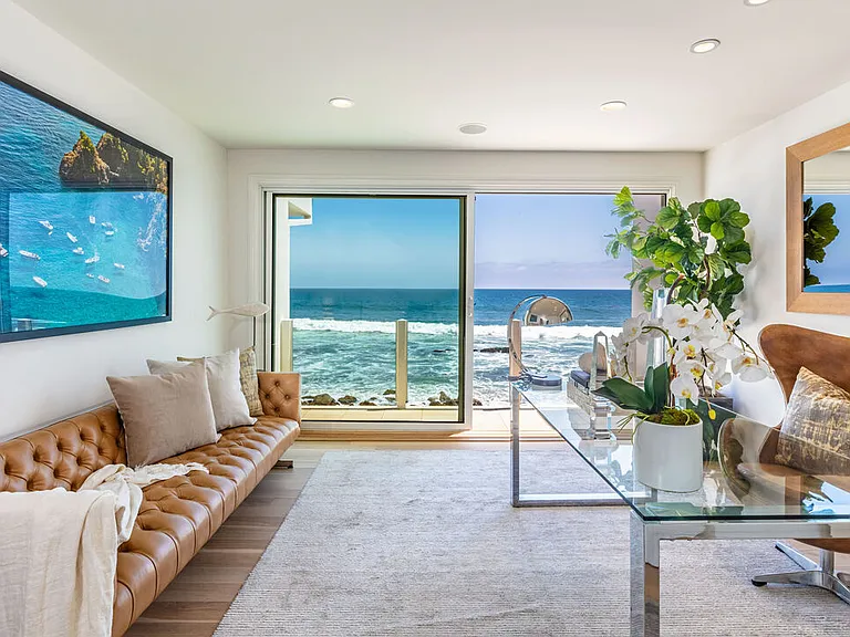 24314 Malibu Rd — Photo 7