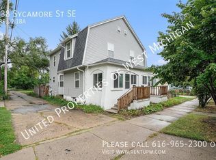 238 Sycamore St SE, Grand Rapids, MI 49503
