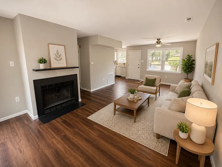 13 Townhouse Ln — Photo 3