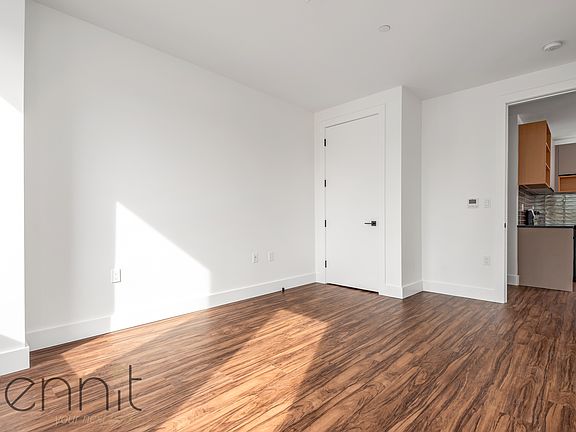 4th image of 26-24 4th St #310