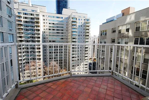 Rented by BSD Realty Worldwide Inc | media 24