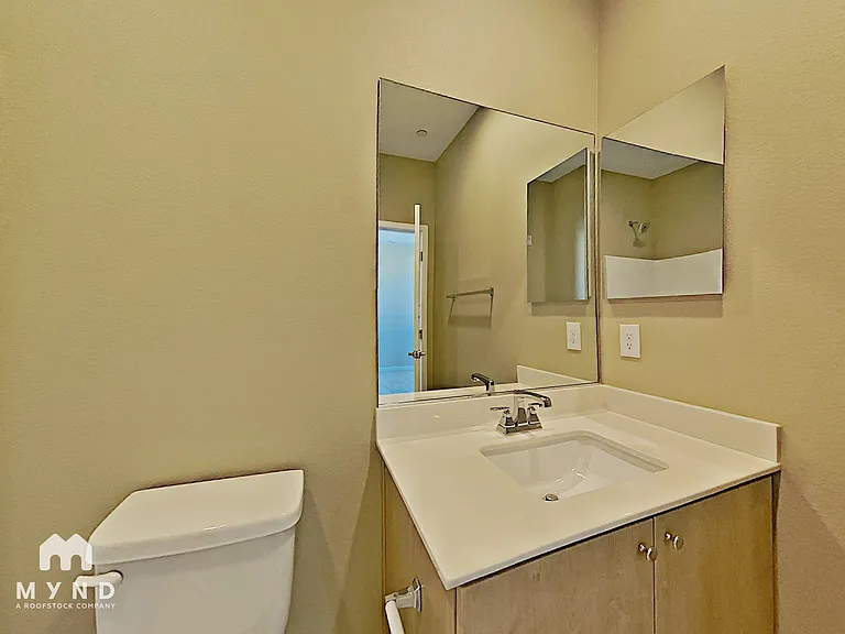 1275 Ice Park St #103 — Photo 18