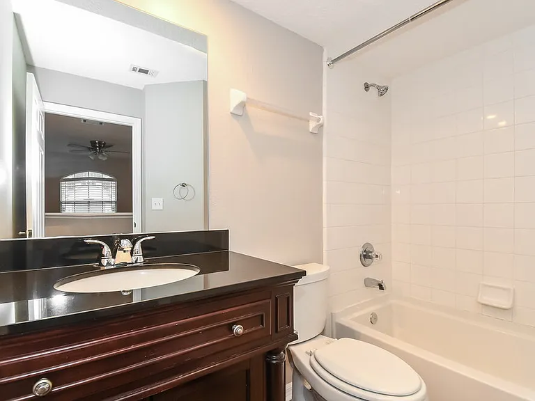 4737 Kernan Mill Ln E — Photo 15