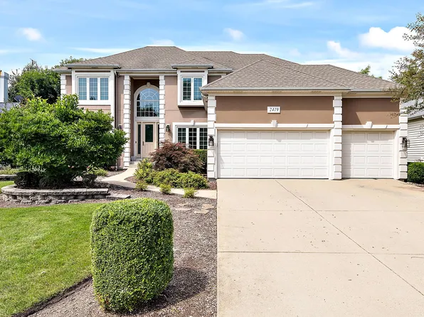 2419 Stoneleigh Ct, Naperville, IL 60564