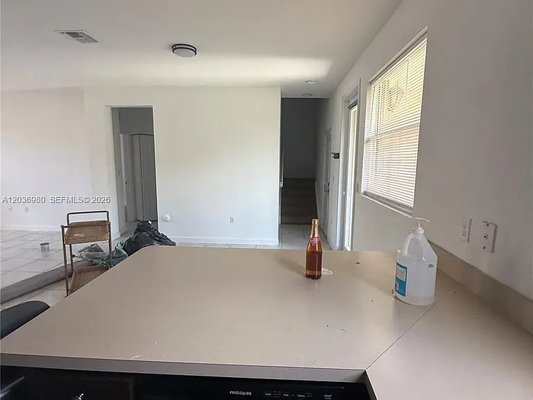 24360 SW 117th Ave — Photo 3