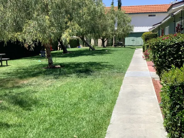 1873 Patricia Ave, Simi Valley, CA 93065