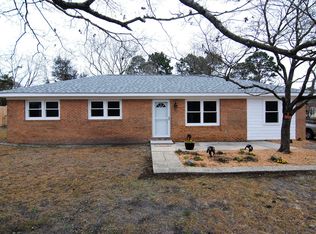 5318 Lord Tennyson Dr, Wilmington, NC 28405