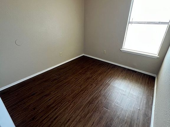 2nd image of 4301 Yorkshire Dr #18