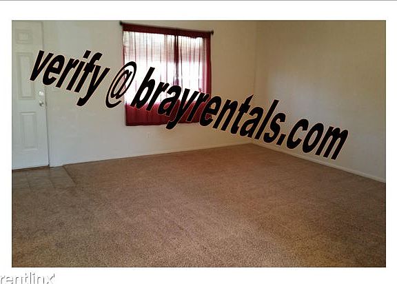 Publication1-living room-dodge