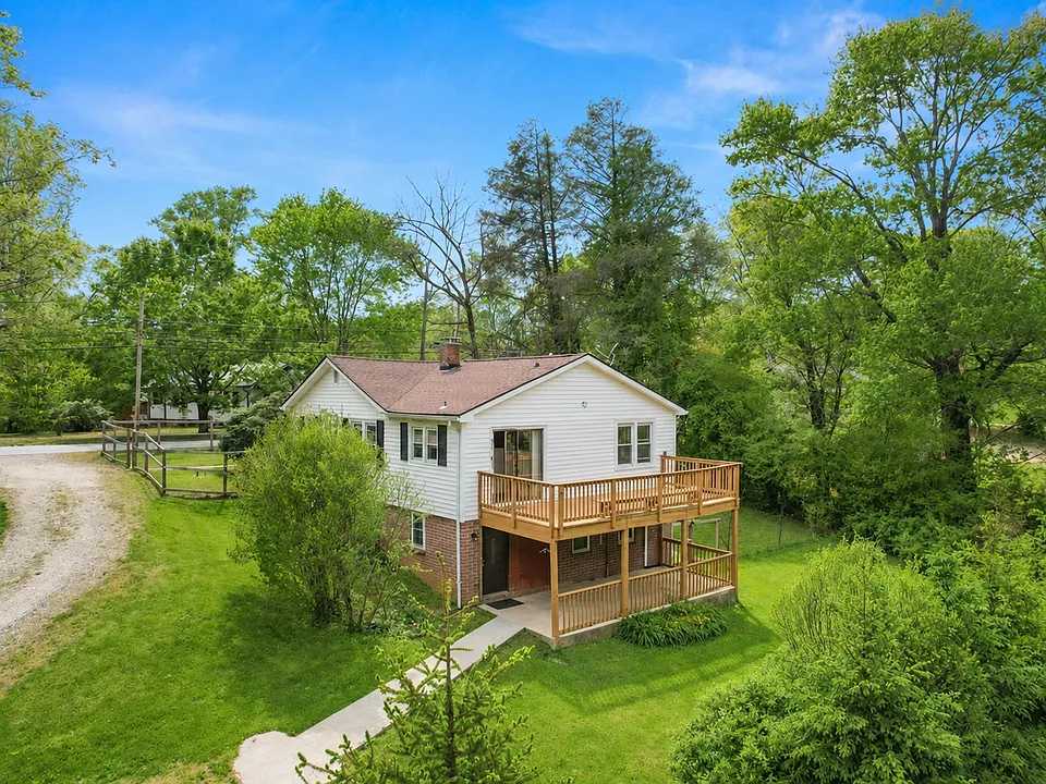 93 Starnes Cove Rd #B