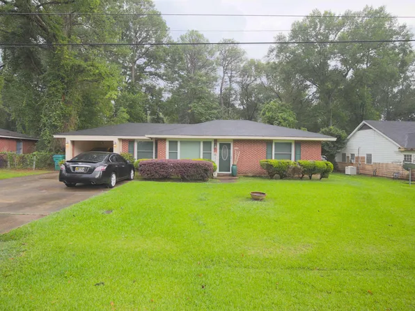 1003 Tulip Ave, Bastrop, LA 71220