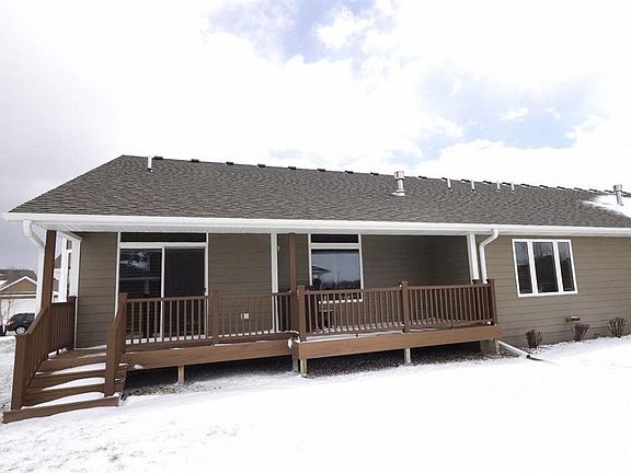 3rd image of 292 La Costa Ln