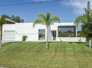 1912 NW 28th Pl, Cape Coral, FL 33993