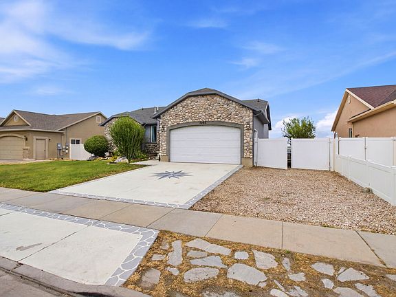 3rd image of 7103 S Sorrento Way