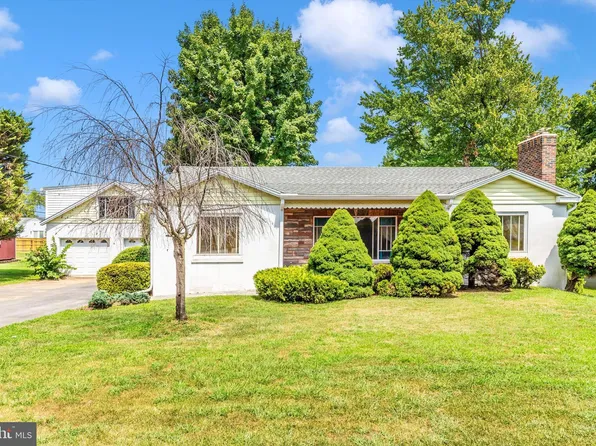 16846 Virginia Ave, Williamsport, MD 21795