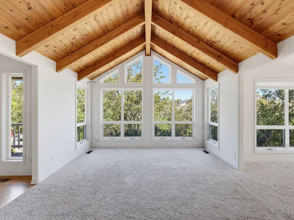 1536 Pinecrest Ter, Ashland, OR 97520