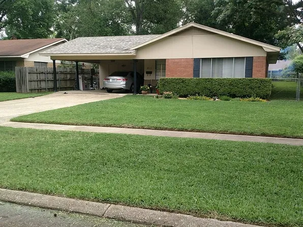 2513 Mecom Dr, Shreveport, LA 71104