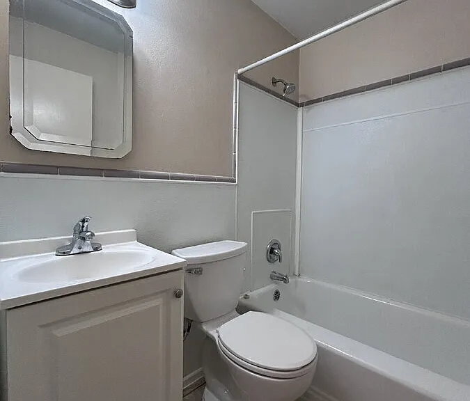 10367 Coburg Lands Dr — Photo 13