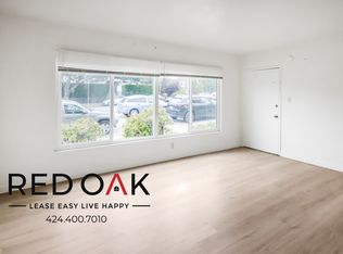 7102 S La Cienega Blvd #2, Inglewood, CA 90302