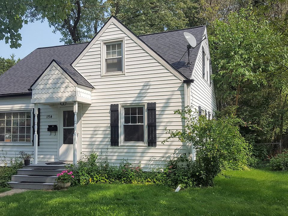 1st image of 154 Pleasant Ave