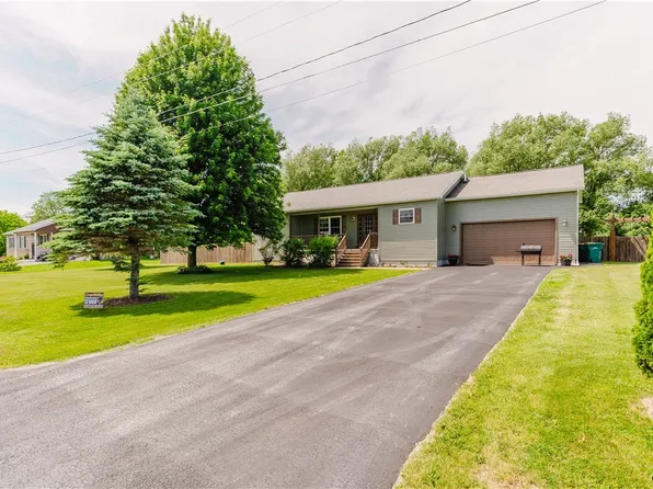 26415 Andrew Dr, Watertown, NY 13601