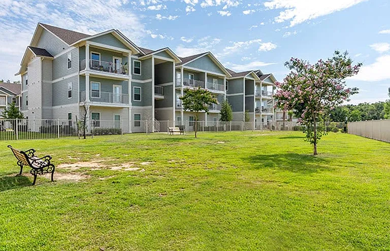 Magnolia Landing Apartments — Photo 32