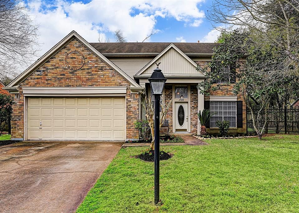 1st image of 2706 Hot Springs Dr