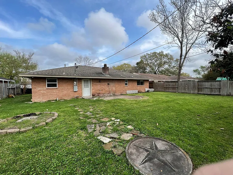 9619 Beverlyhill St — Photo 17