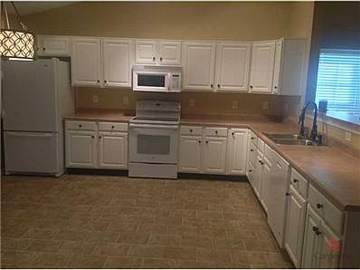 3rd image of 5700 Suffolk Dr