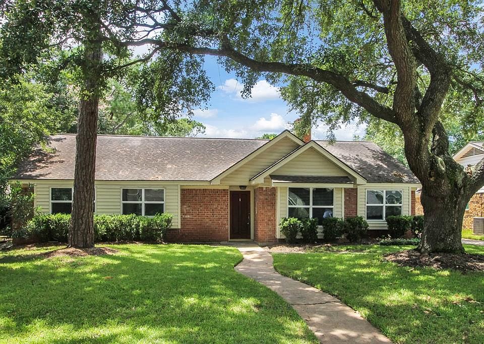 1st image of 2627 Palo Pinto Dr